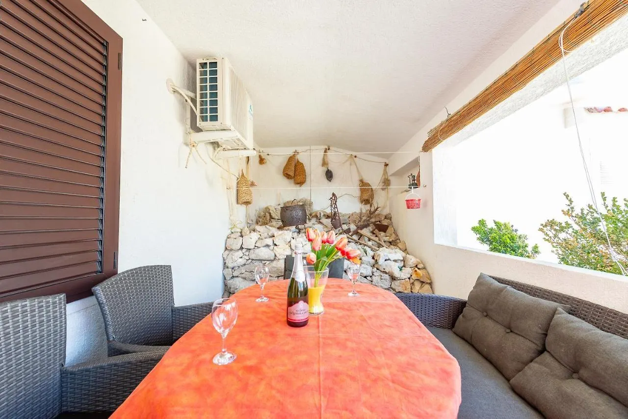 Apartments Jadran Pag Town