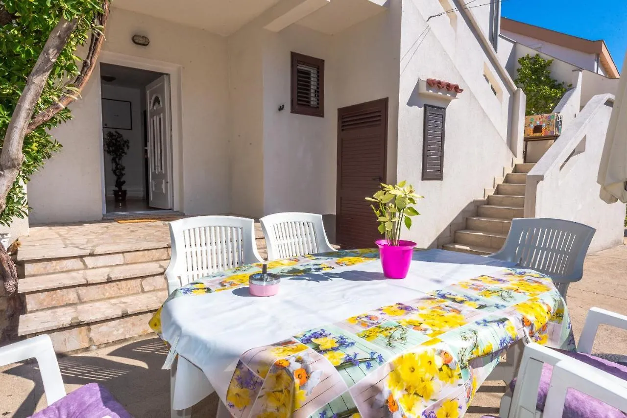 Apartments Jadran Pag Town